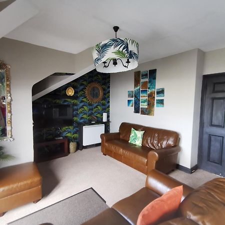 Palm Cove Bundoran Luxurious Sea View Balcony Free Wifi Netflix Sleeps 5 Lejlighed Eksteriør billede
