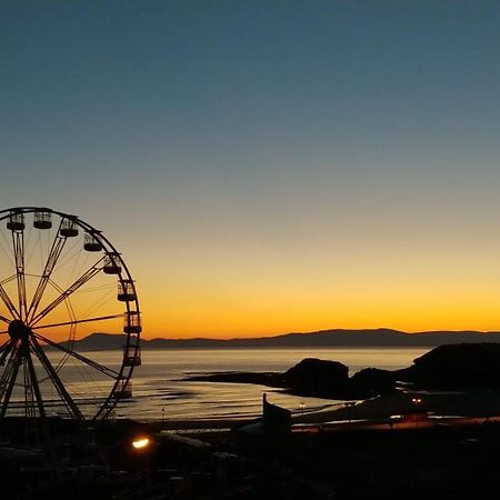 Palm Cove Bundoran Luxurious Sea View Balcony Free Wifi Netflix Sleeps 5 Lejlighed Eksteriør billede
