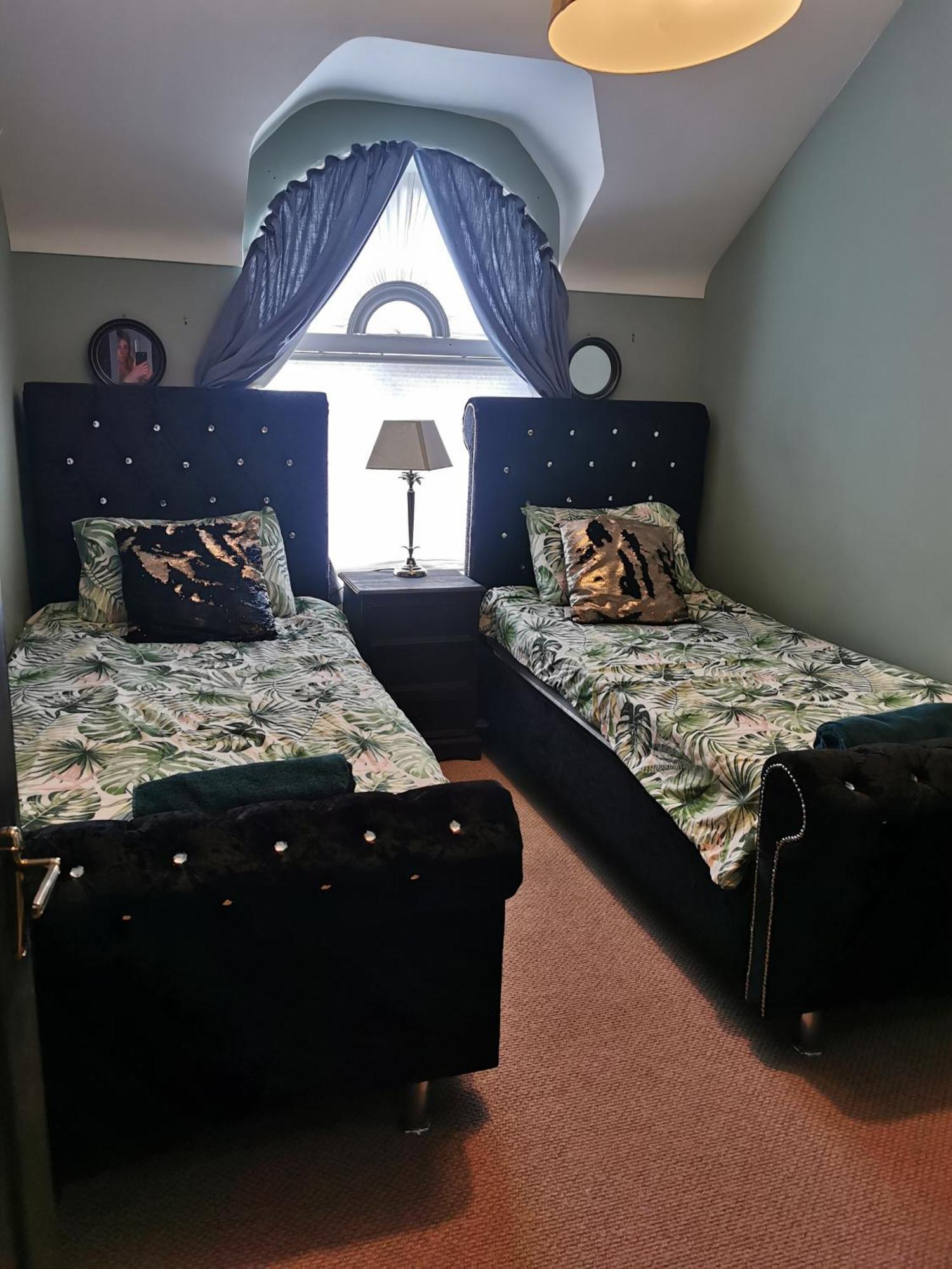 Palm Cove Bundoran Luxurious Sea View Balcony Free Wifi Netflix Sleeps 5 Lejlighed Eksteriør billede