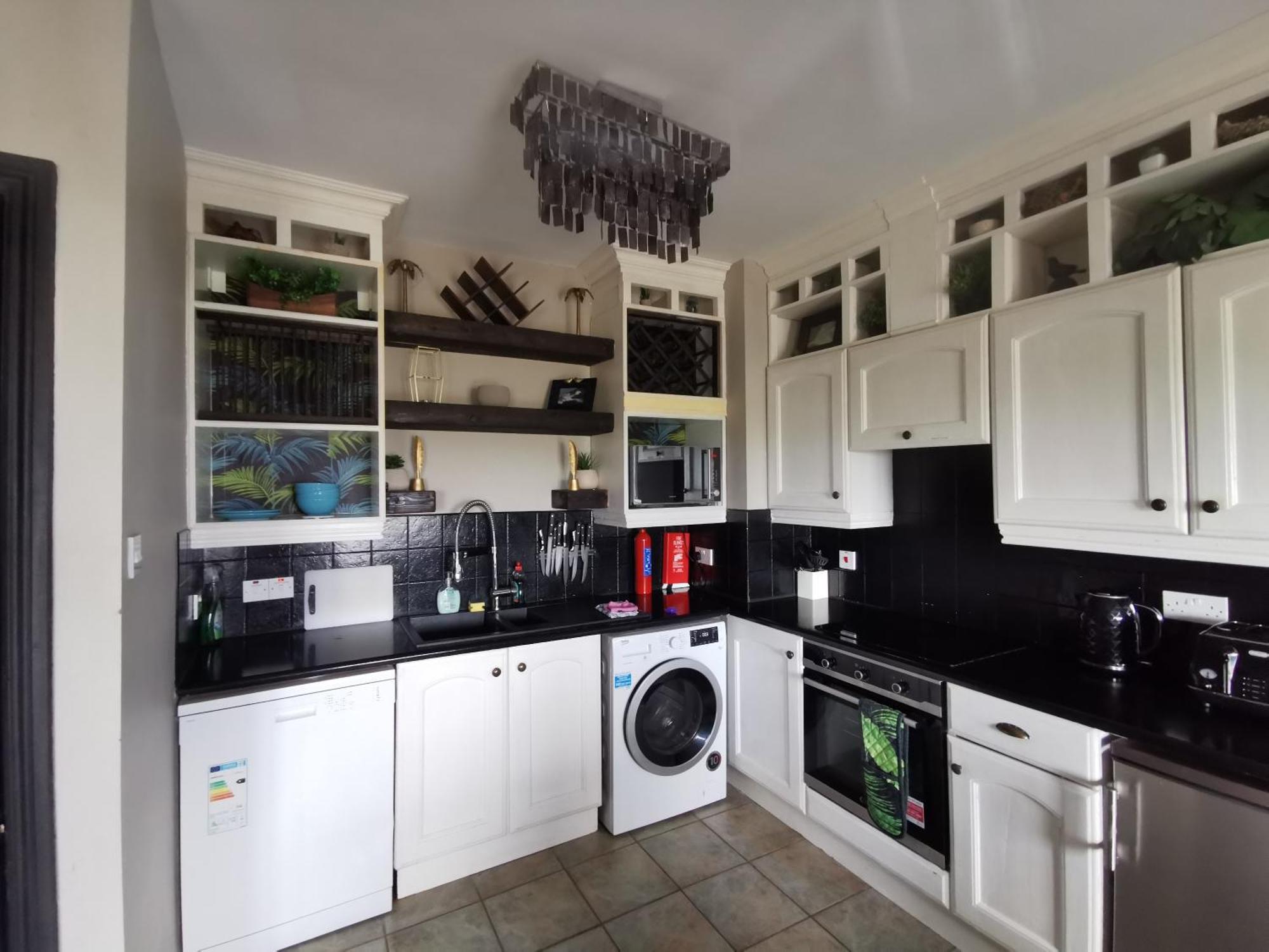 Palm Cove Bundoran Luxurious Sea View Balcony Free Wifi Netflix Sleeps 5 Lejlighed Eksteriør billede