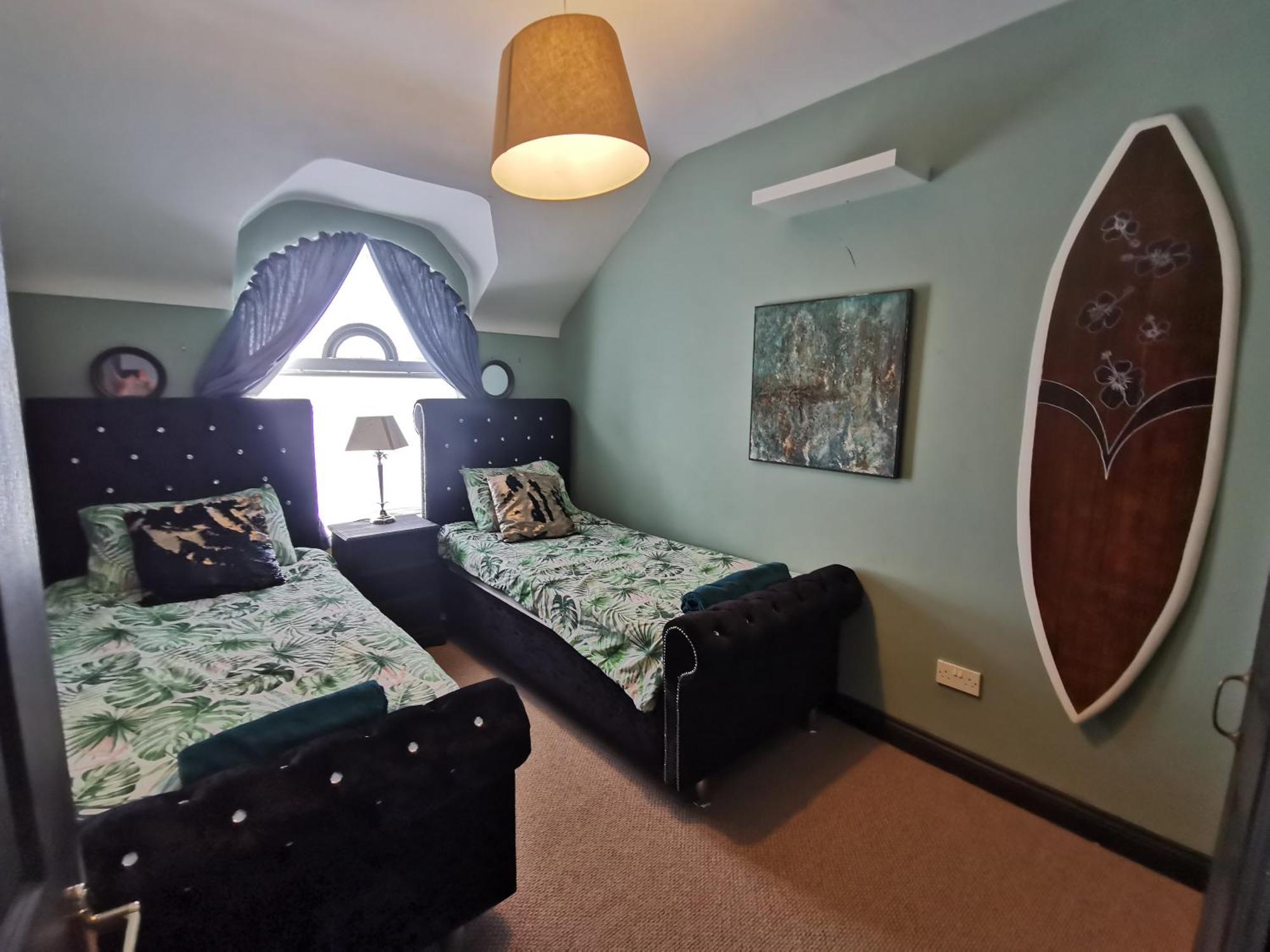 Palm Cove Bundoran Luxurious Sea View Balcony Free Wifi Netflix Sleeps 5 Lejlighed Eksteriør billede