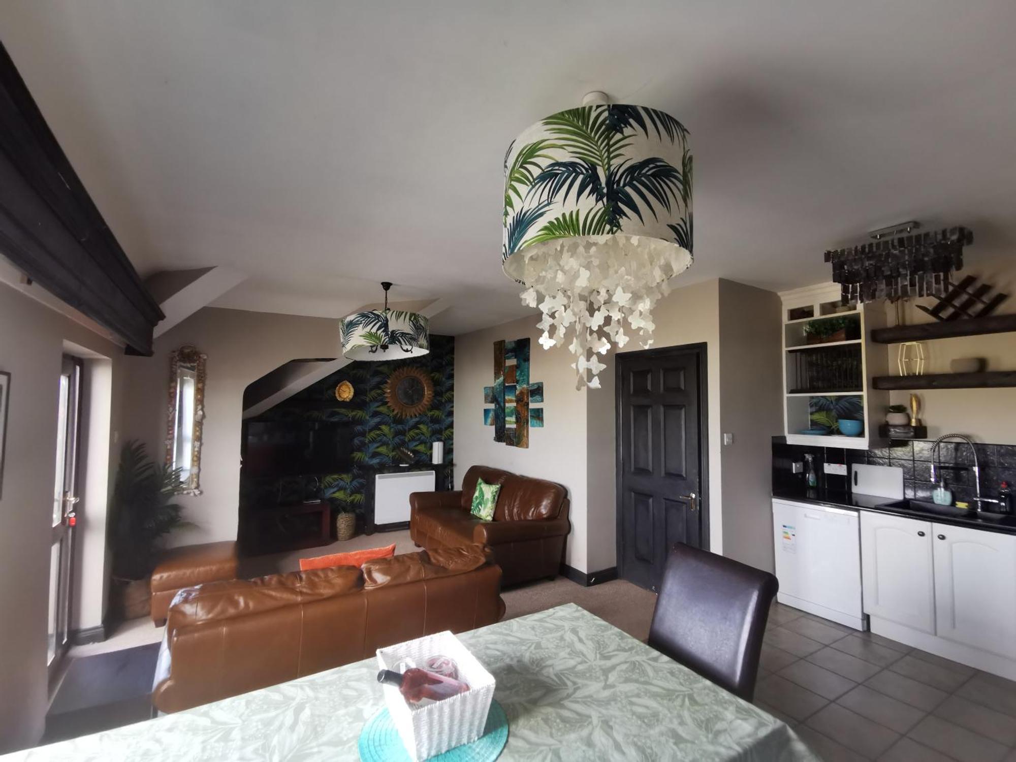 Palm Cove Bundoran Luxurious Sea View Balcony Free Wifi Netflix Sleeps 5 Lejlighed Eksteriør billede